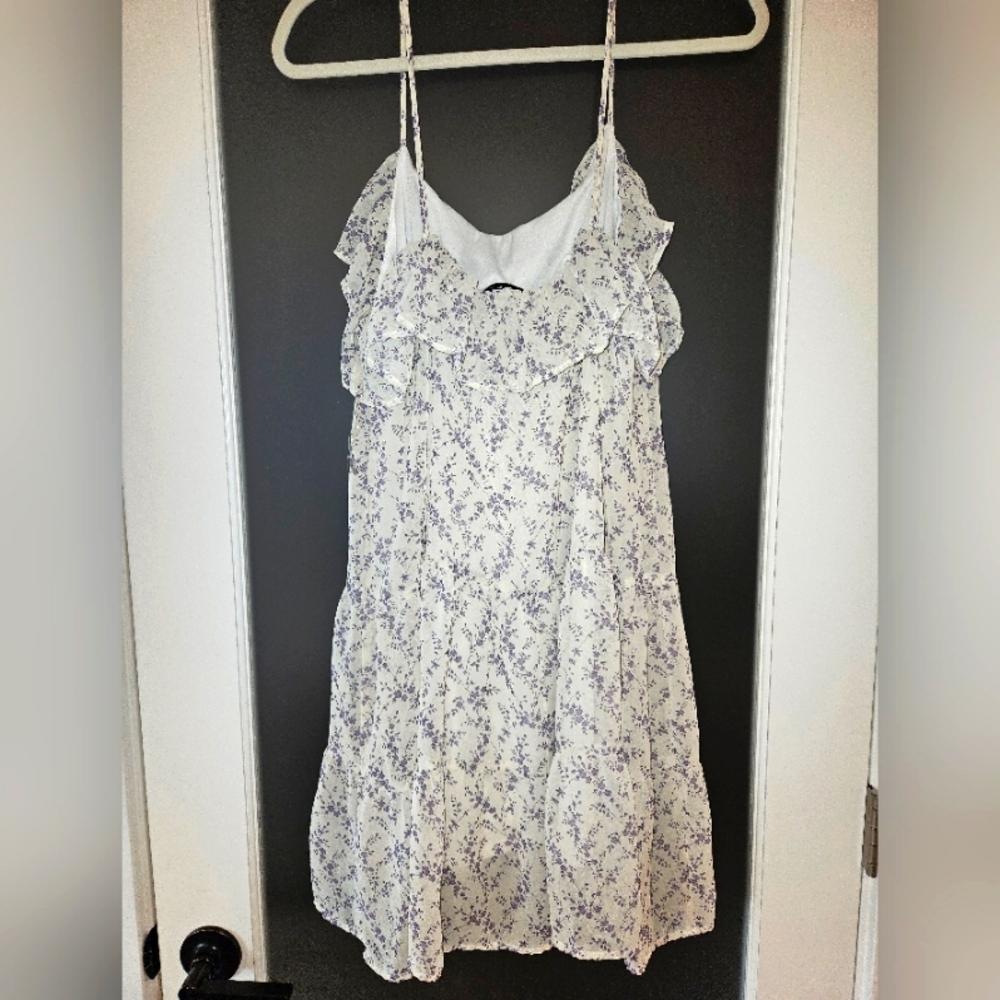 Gilli Dress